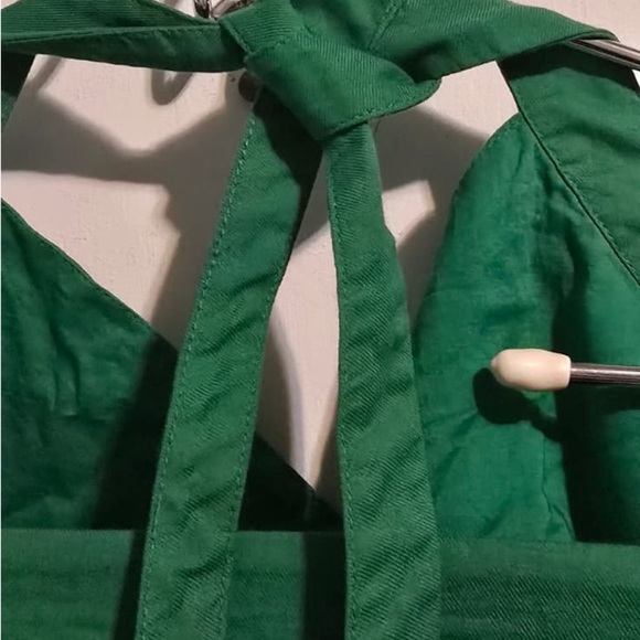 Ann Taylor Vibrant Green Halter Tank Top - Picture 3 of 5